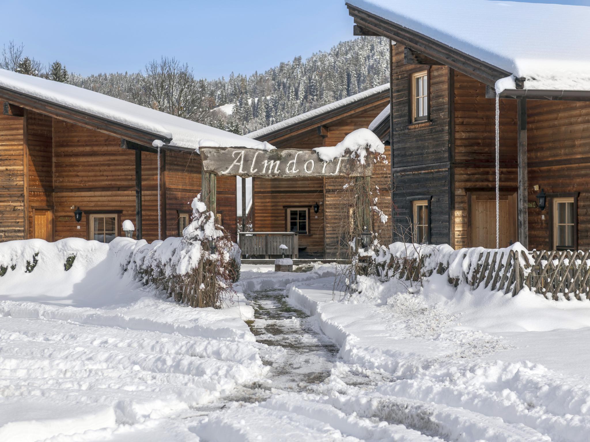 24091