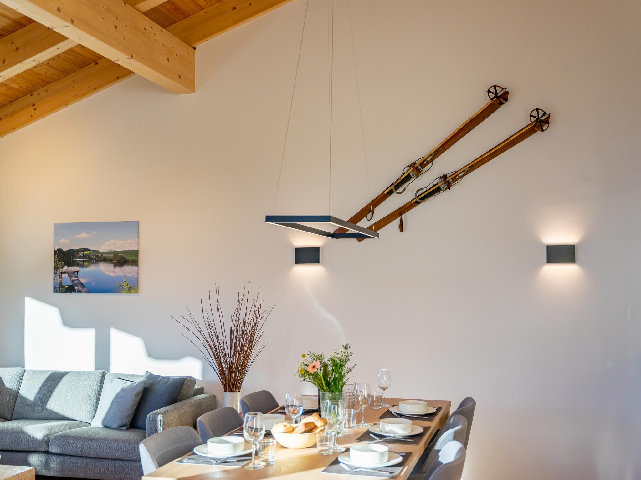 22748-1