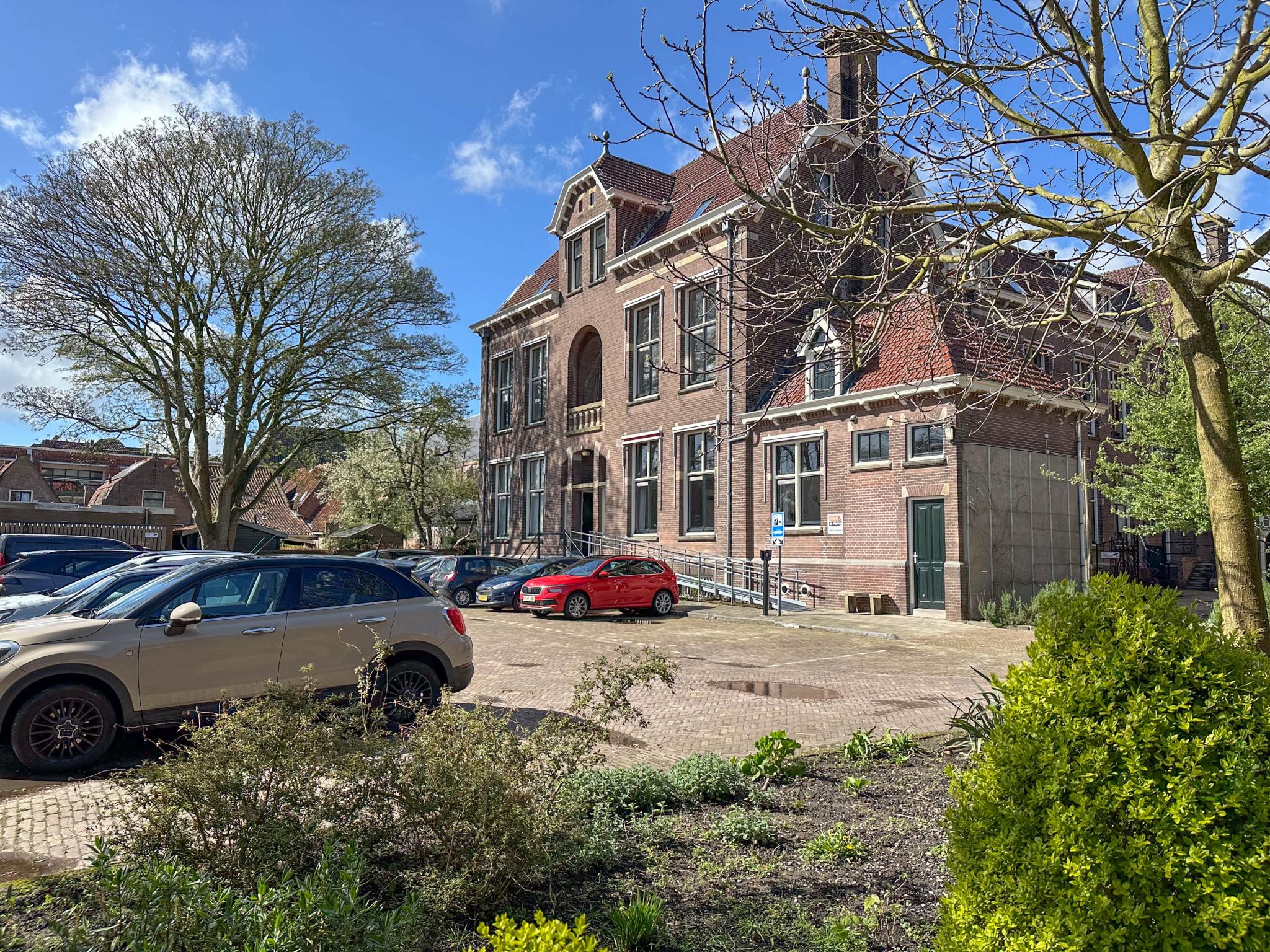 combi grote en kleine weeshuis