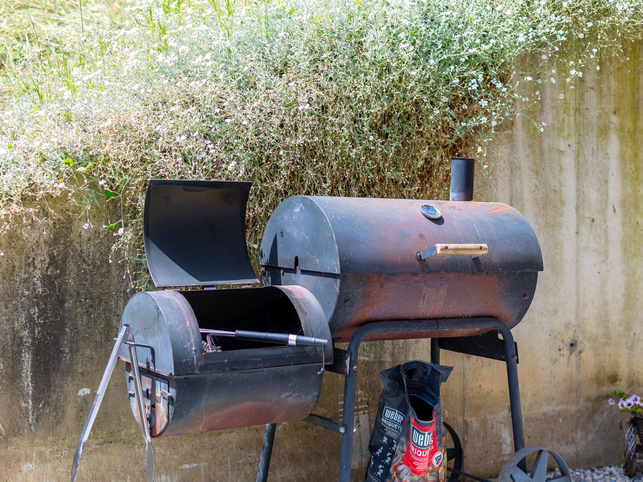 95932